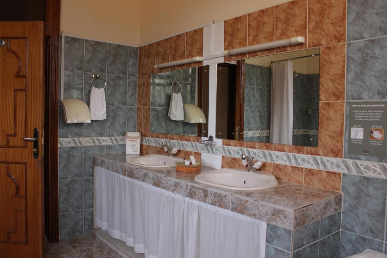 Tara Suites Nairobi Bagian luar foto