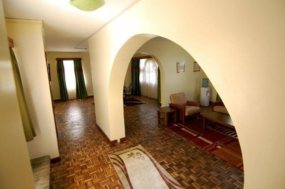 Tara Suites Nairobi Bagian luar foto
